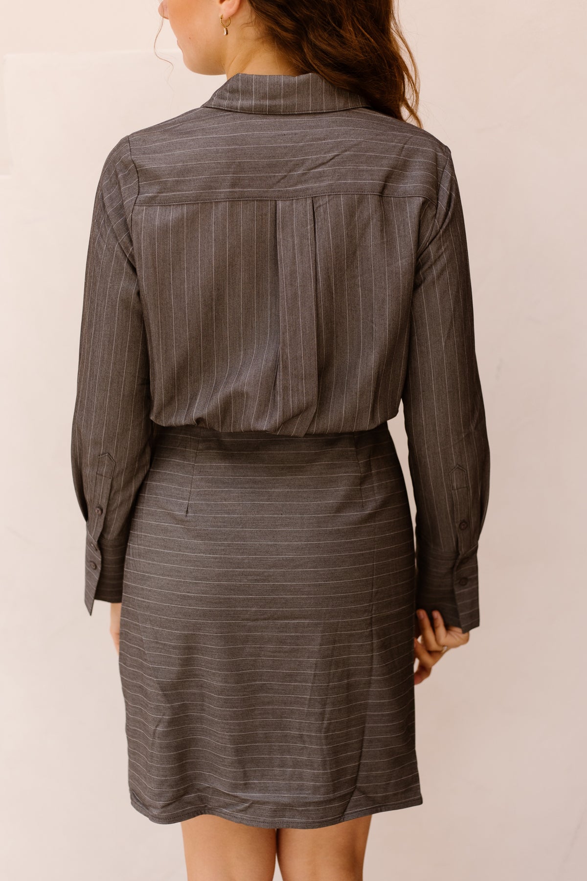 LyviaCC Wickelkleid Mittelgrau