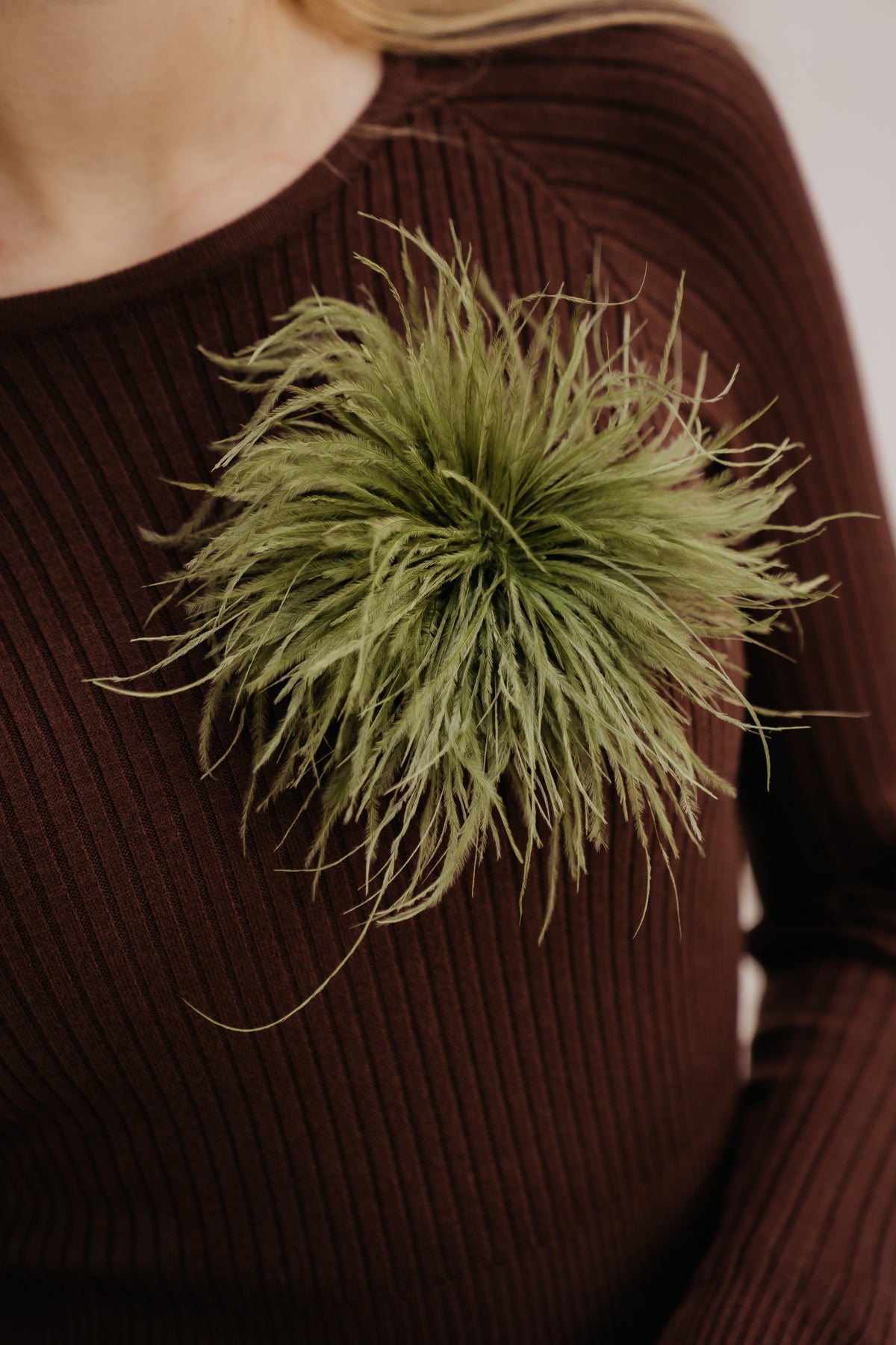Plum Broche Green