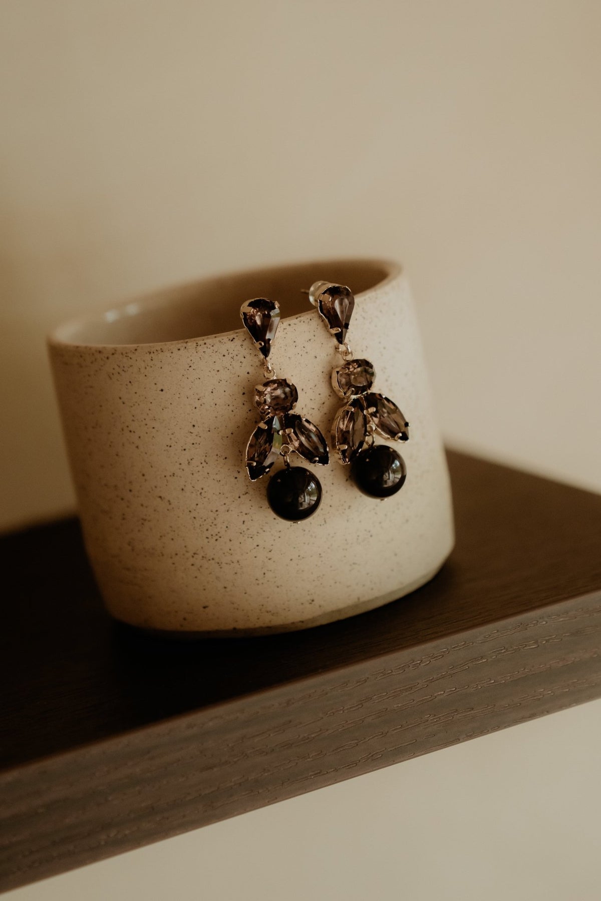 BOW19 Aria Earrings Brown - Bij Keesje - BOW19 - Oorbellen