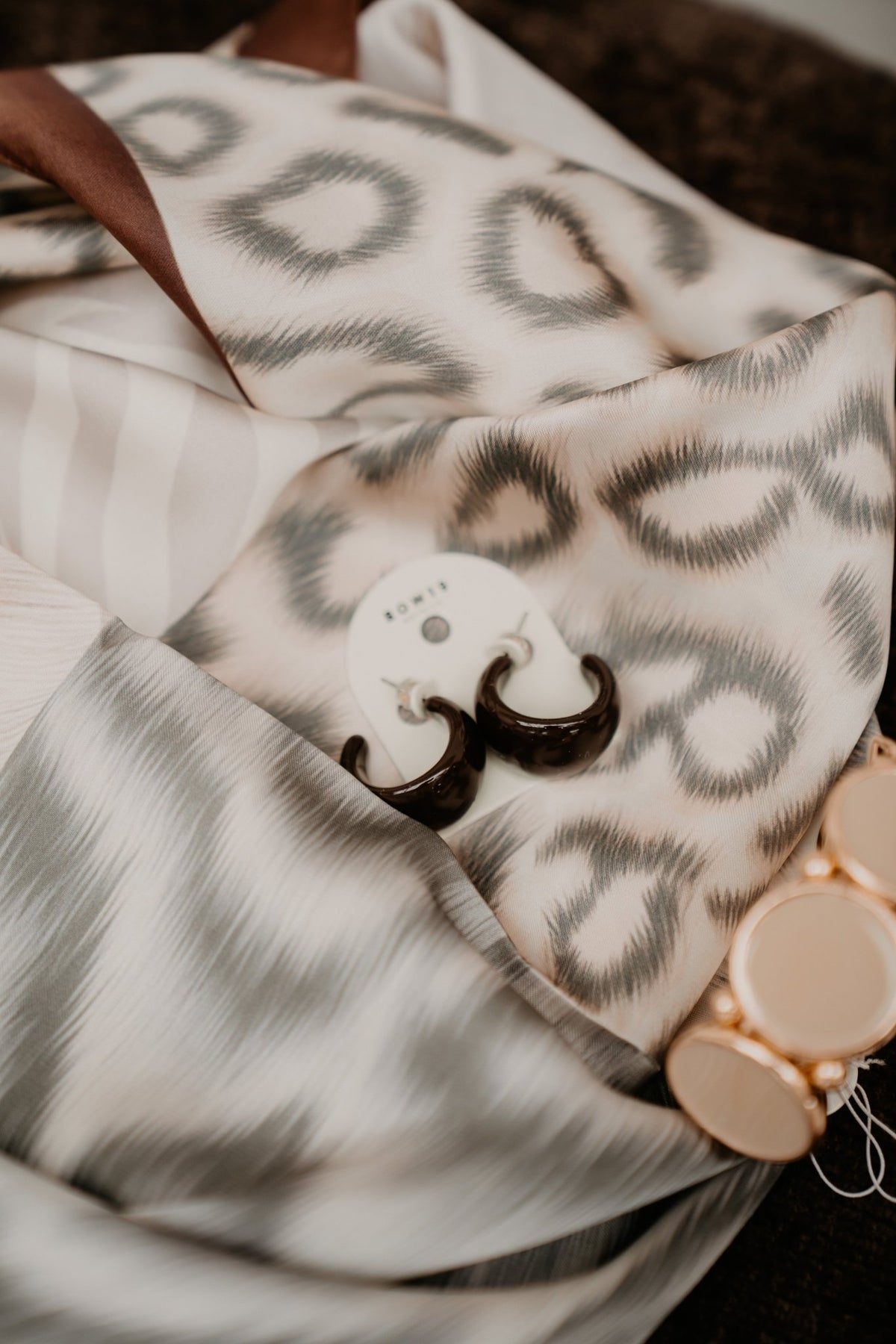 BOW19 Earring Noella brown - Bij Keesje - BOW19 -