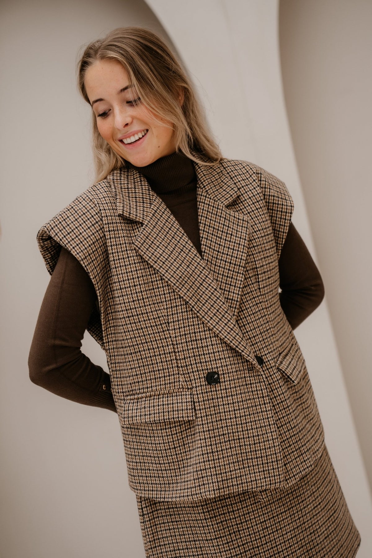Ila ruit gilet camel/black - Bij Keesje - Bij Keesje - Gilet