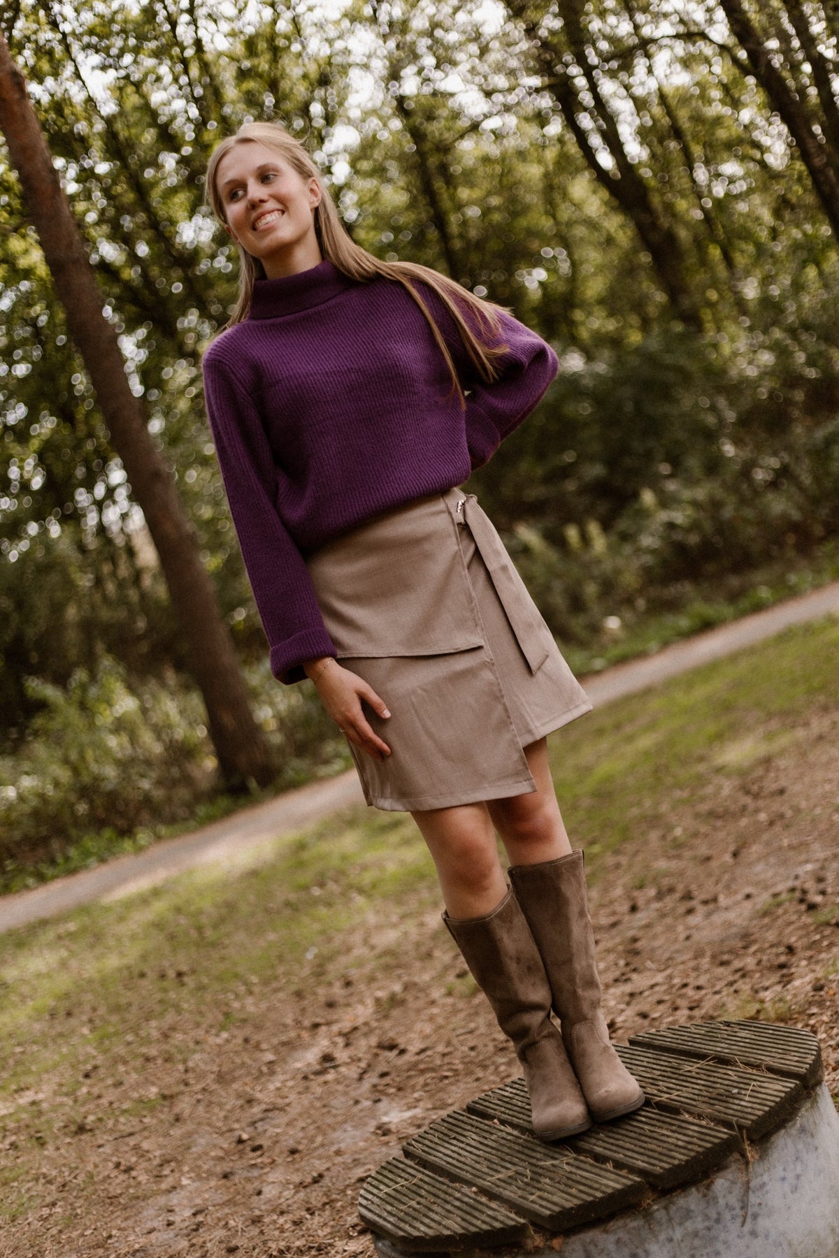 Marianne Skirt Taupe - Bij Keesje - Bij Keesje The Label - Rok