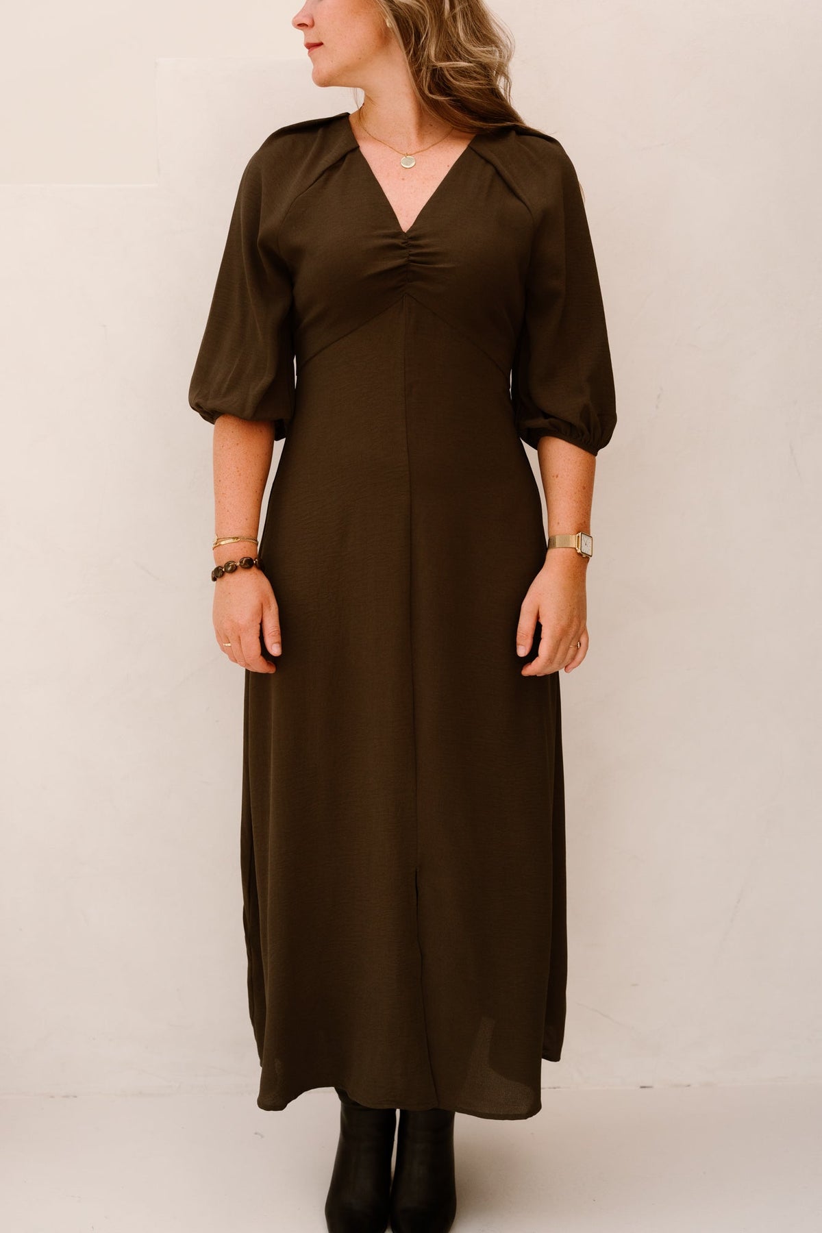 Meriel Structure Solid Dress Army - Bij Keesje - Neo Noir - Jurk