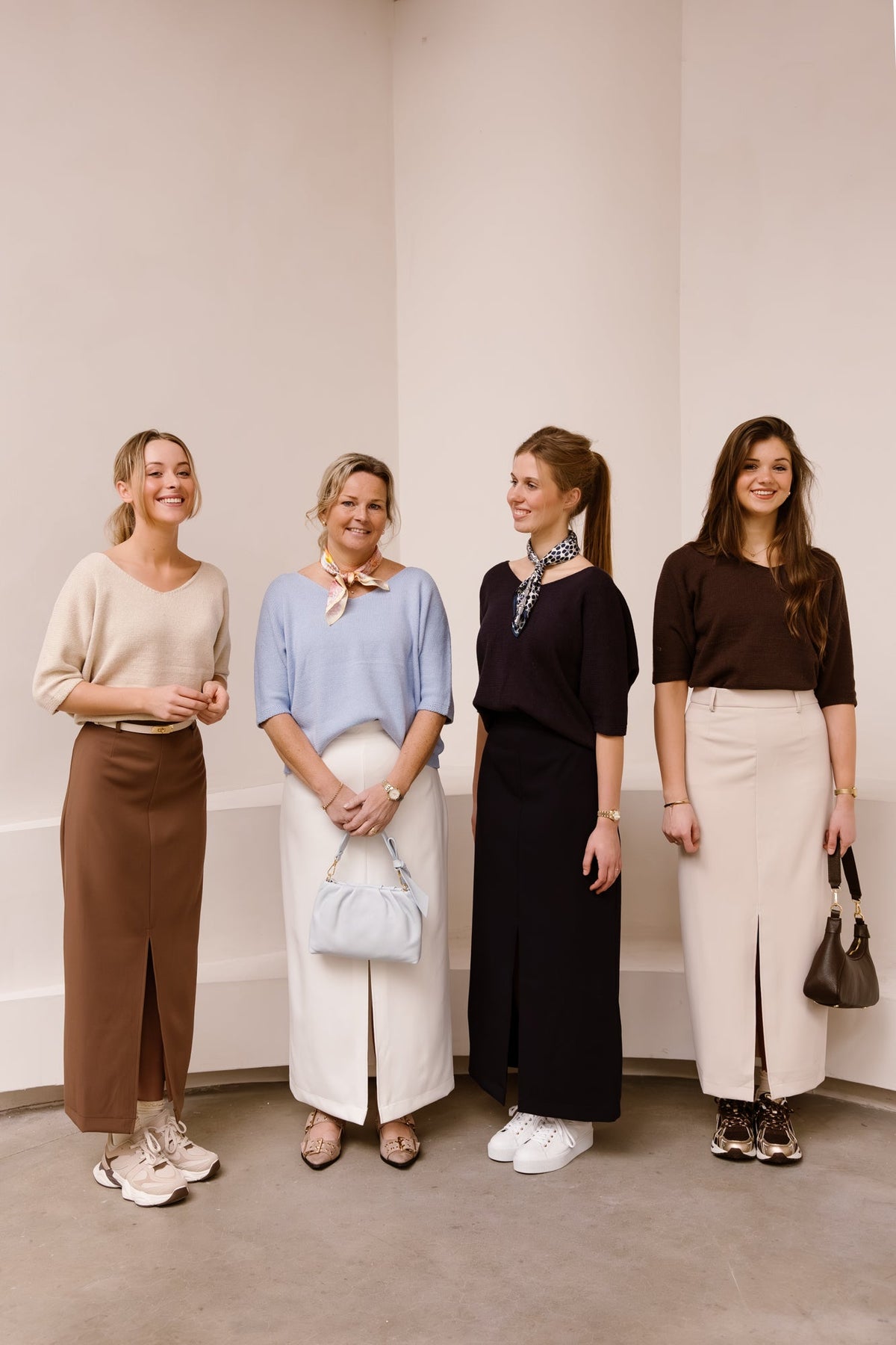 Sandra top light blue - Bij Keesje - Bij Keesje The Label - top