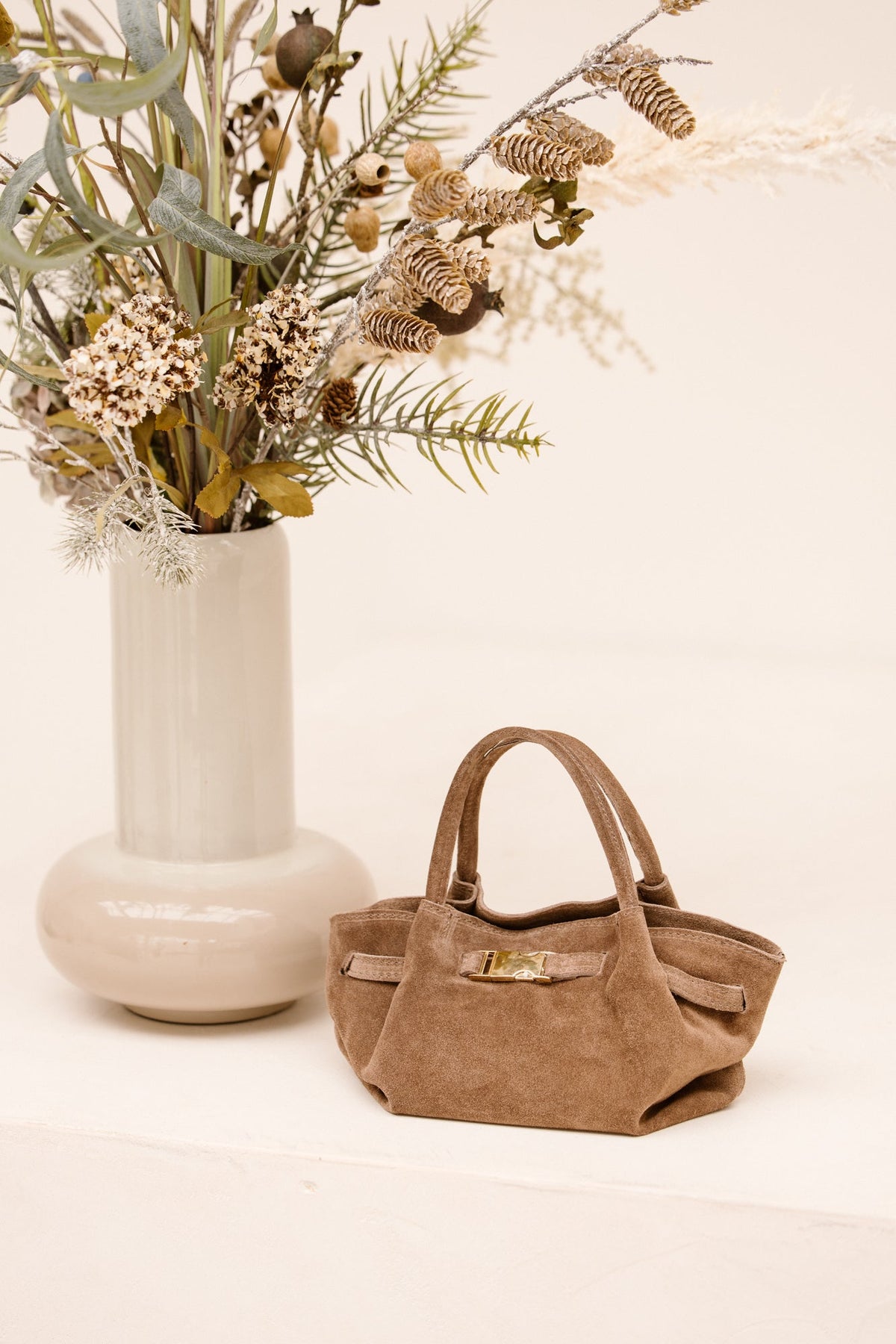 Tas Leonie suede taupe - Bij Keesje - Bij Keesje