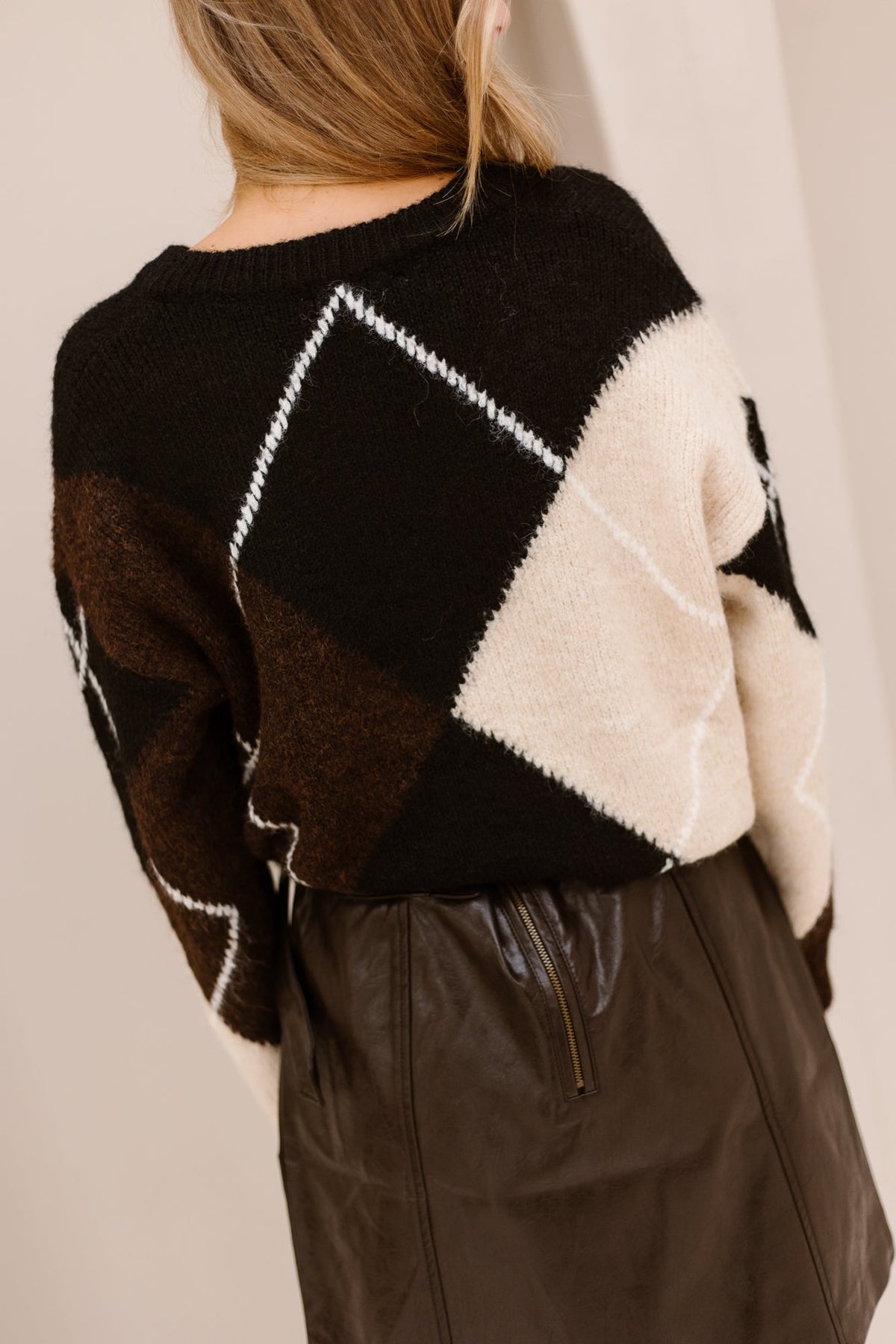 Trui ruit beige-zwart - Bij Keesje - Bij Keesje - Trui