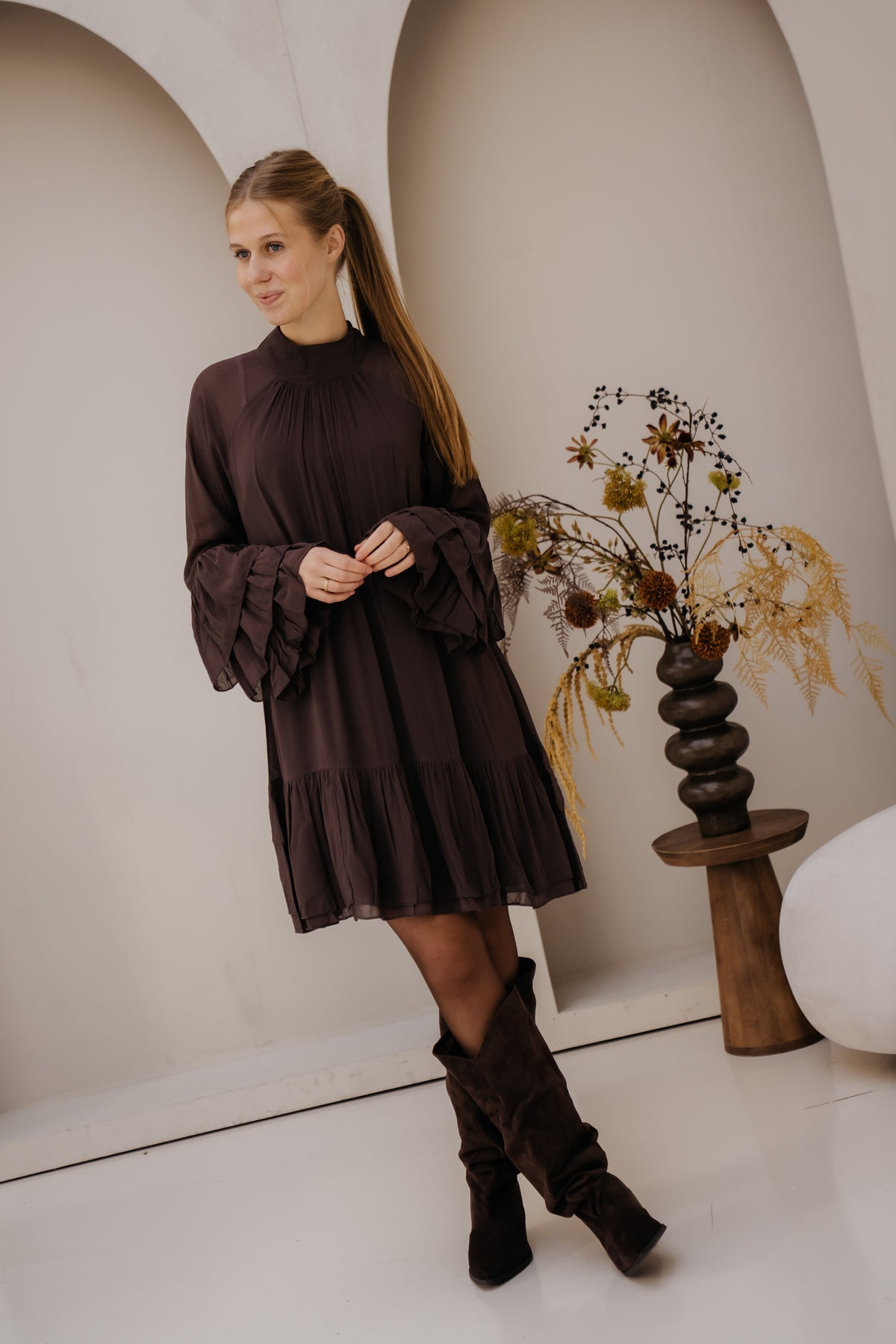 Lavanna dress chocolate