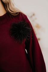 Plum Broche black