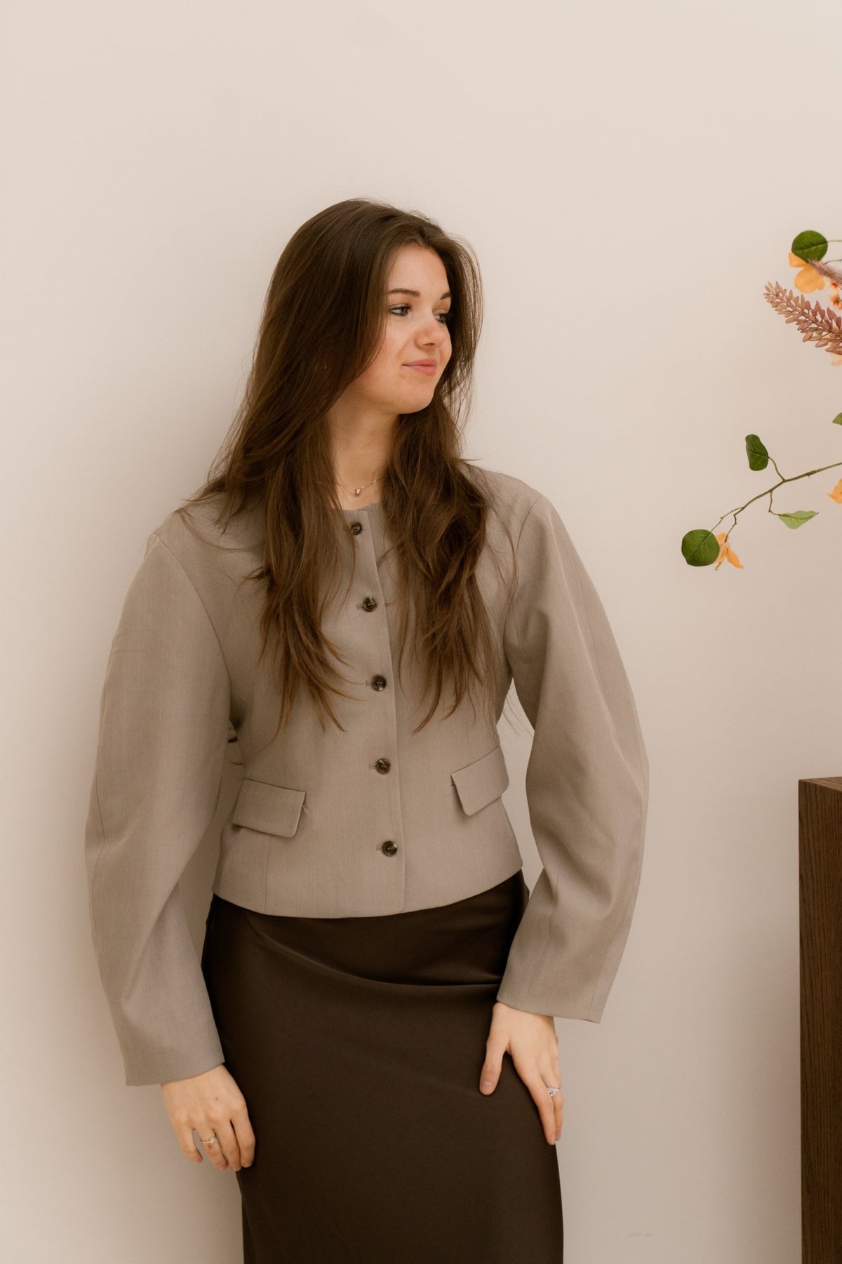 Aranti Structure Curve Jacket Warm Grey - Bij Keesje - Neo Noir