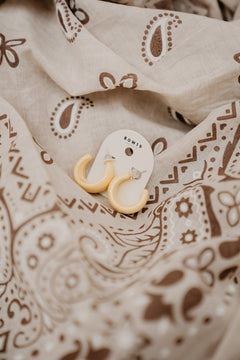 BOW19 Earring Noella light yellow - Bij Keesje - BOW19 - 