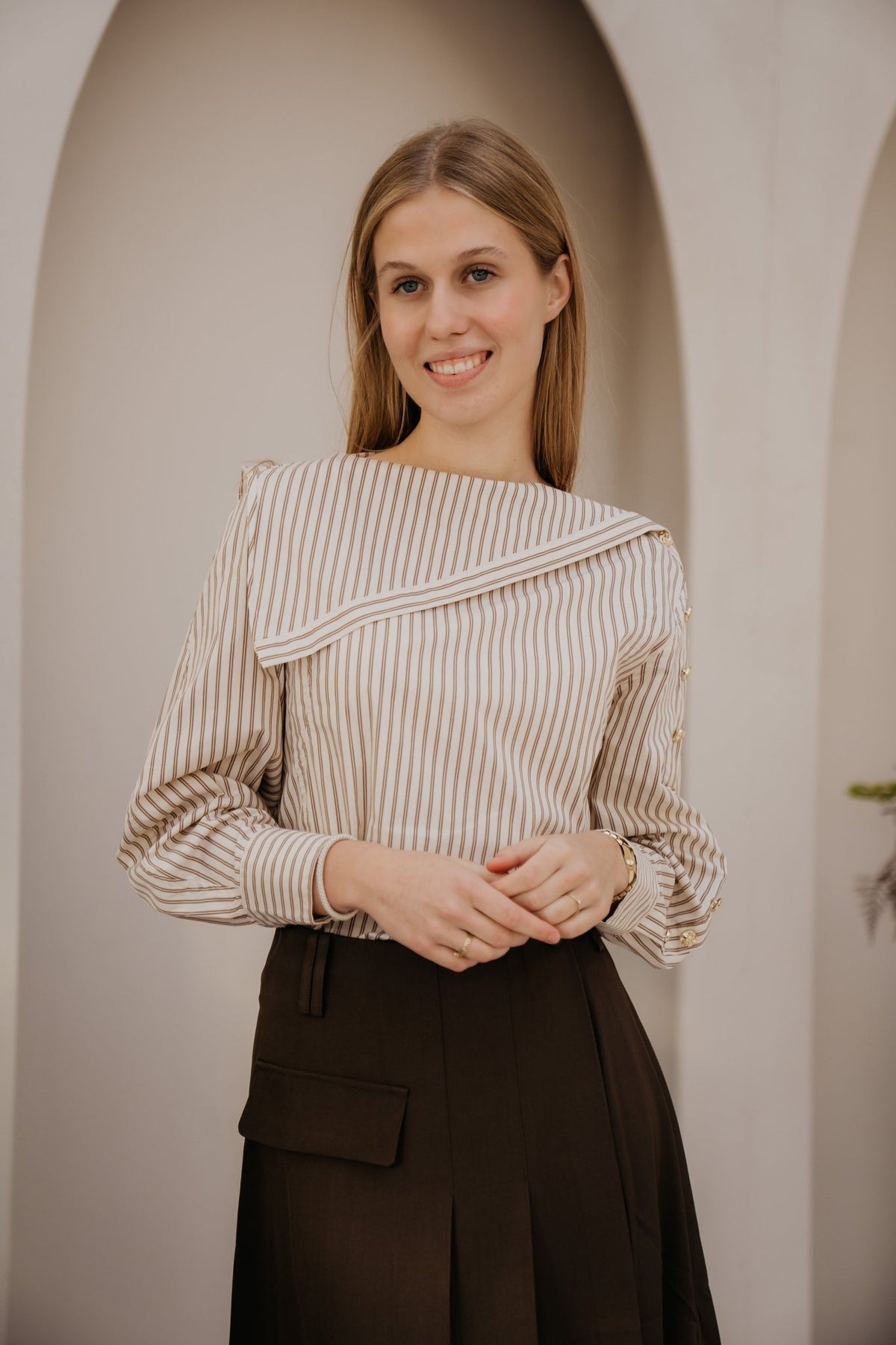 DalmaCC Asym Button blouse Bison - Bij Keesje - Co'couture - Blouse