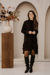 Enna ruffle dress coffee