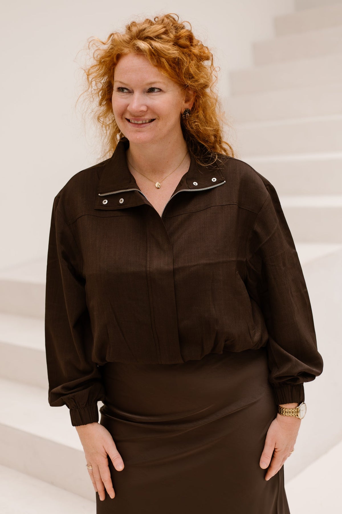 Felicity Zip blouse Dark brown - Bij Keesje - Neo Noir - Blouse