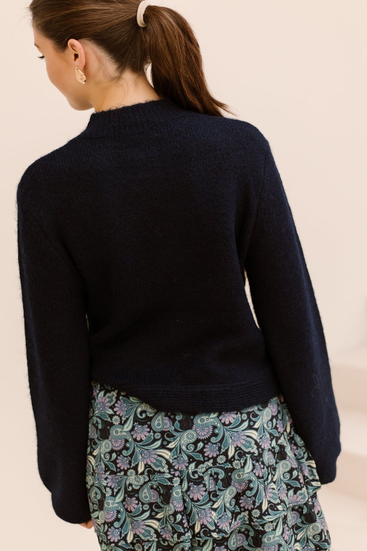 Gio fluffy knit cardigan - Navy - Bij Keesje - Neo Noir - Vest