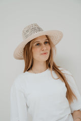Keesje hat reed camel