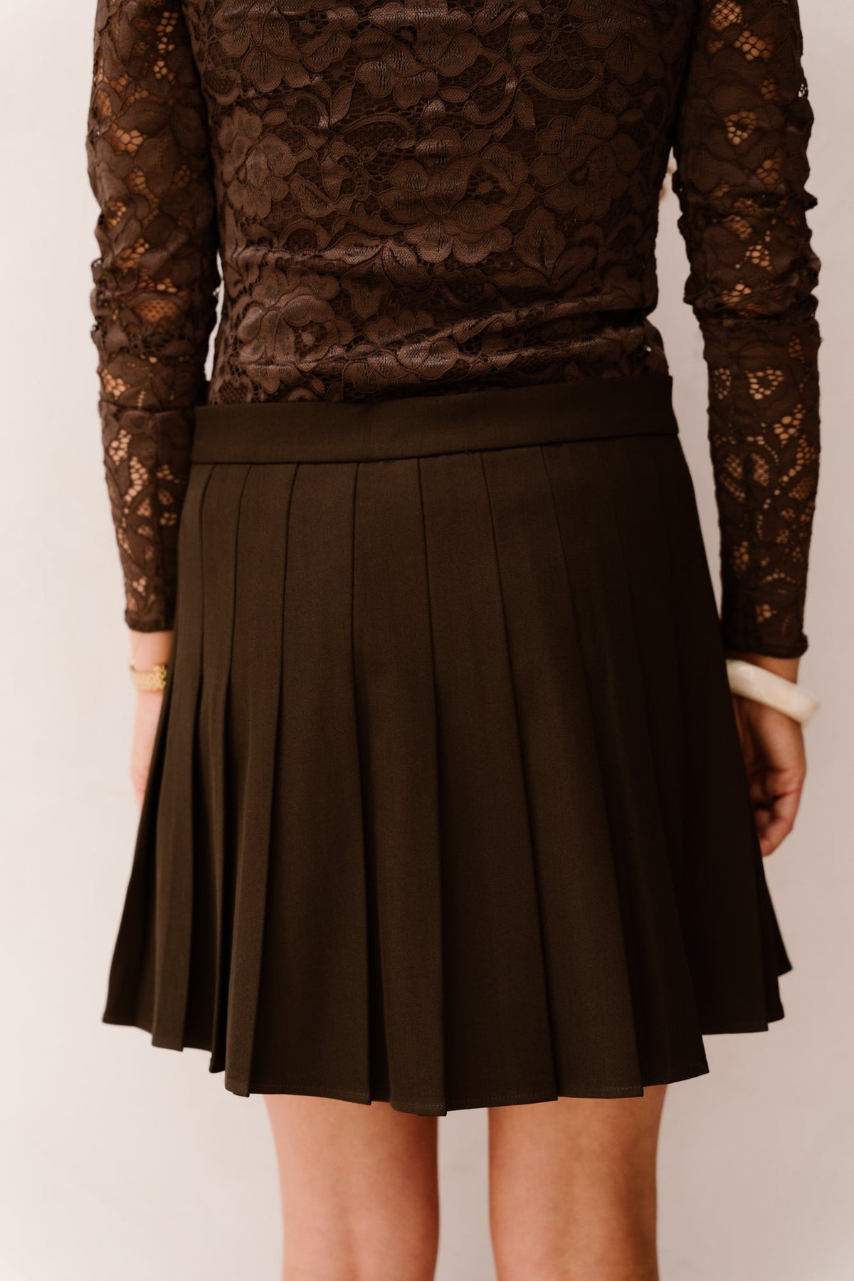 Laurina structure skirt dark brown - Bij Keesje - Neo Noir - Rok