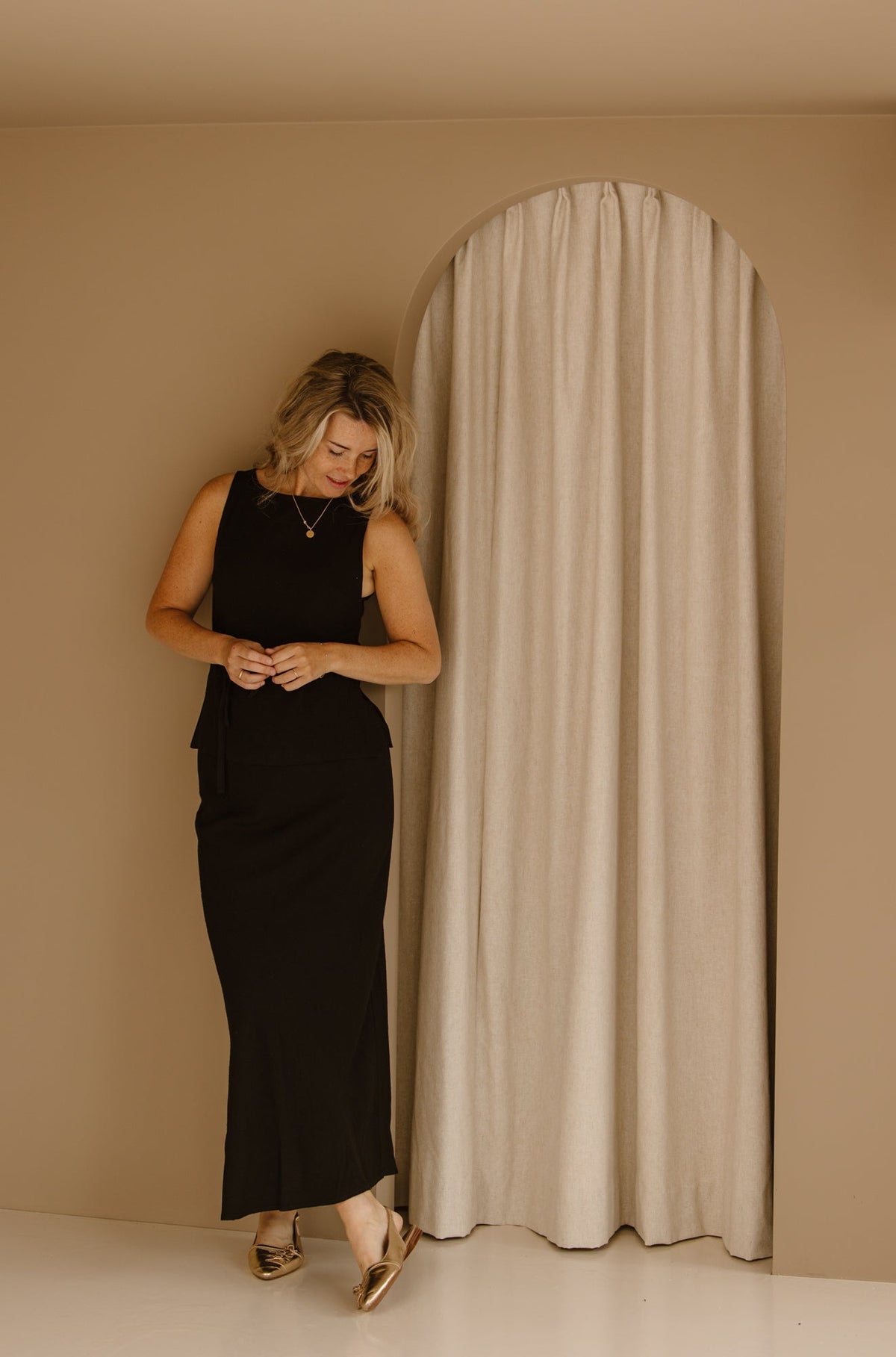Nassa linen top black - Bij Keesje - Neo Noir