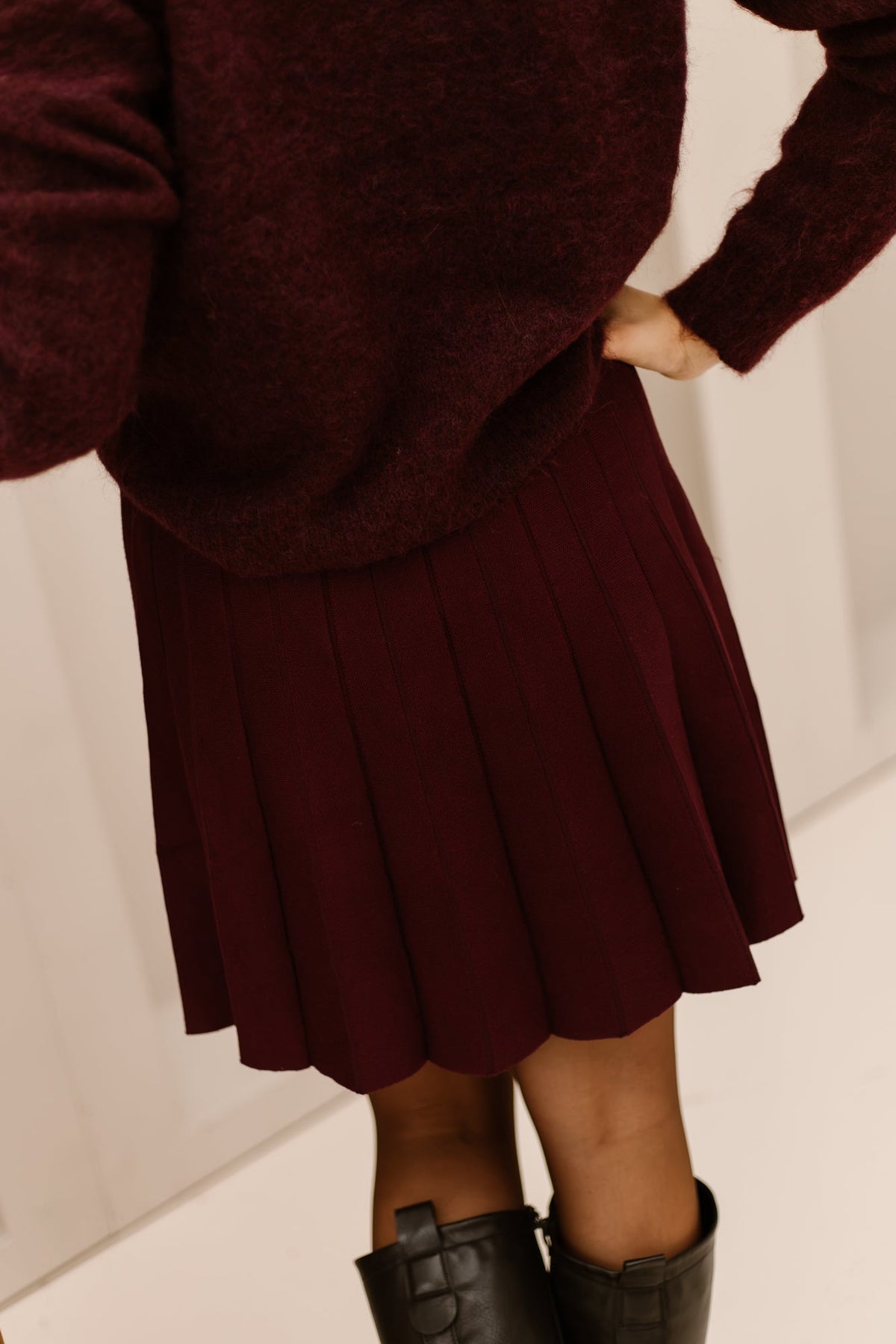 Nelina Pleat skirt bordeaux - Bij Keesje - Bij Keesje - Rok