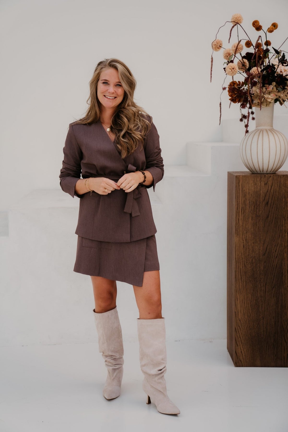 Objlisa LO L-S Belt blazer brown - Bij Keesje - Object - Blazer