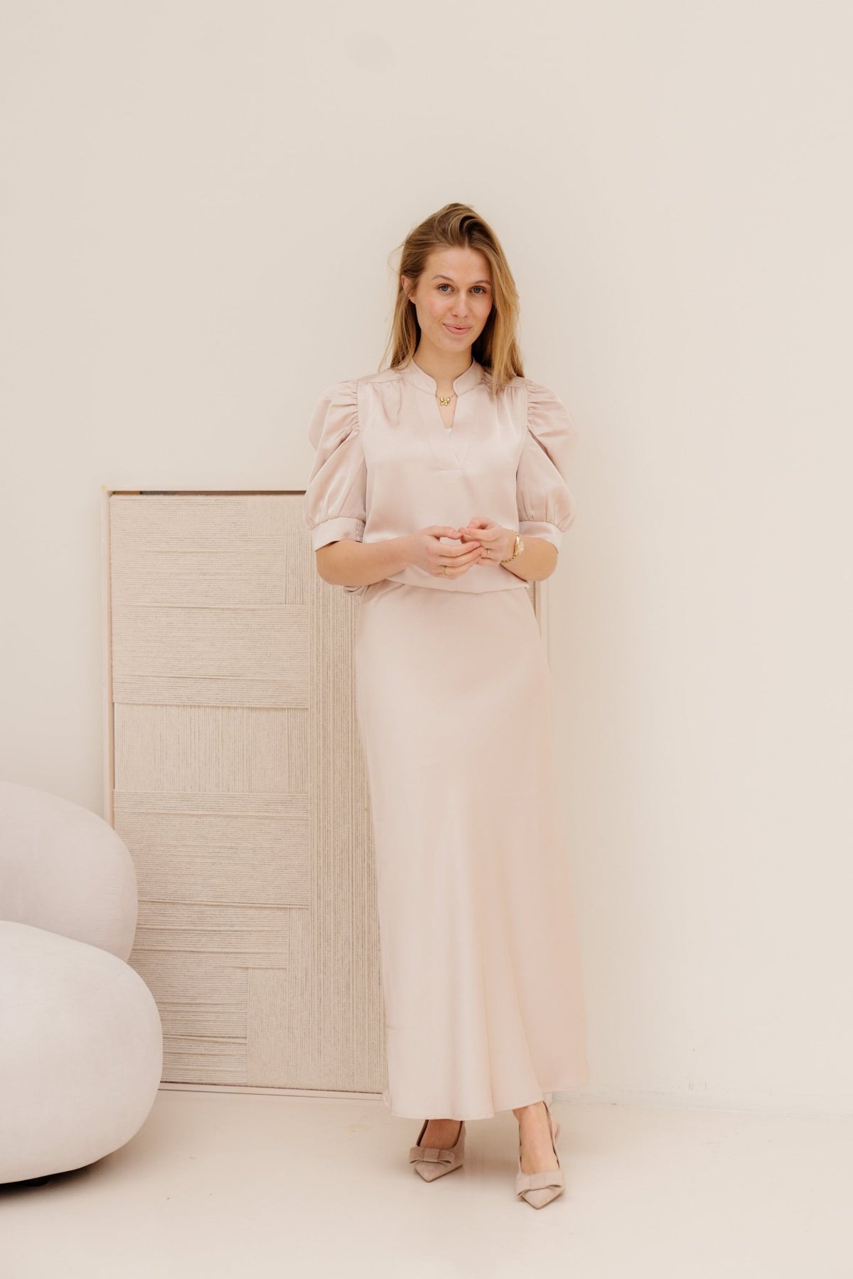 Vicky heavy sateen champagne - Bij Keesje - Neo Noir - rok