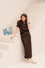 Vicky heavy sateen skirt dark brown